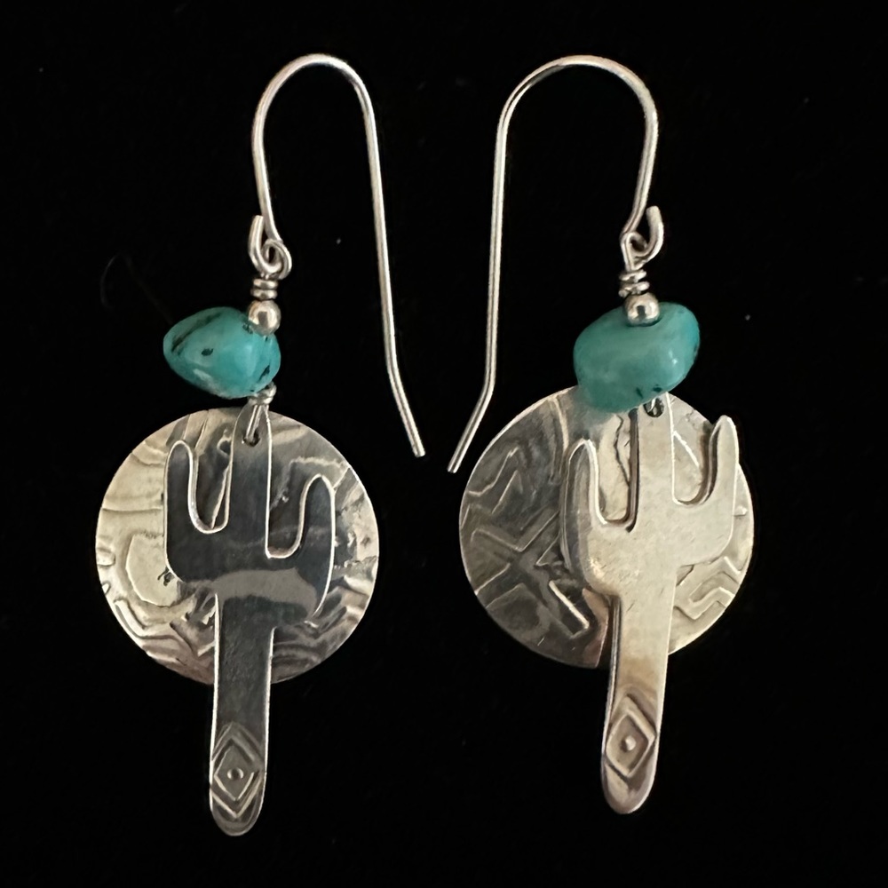 Like New Native American Sassi La Muth Sterling & Turquoise Earrings